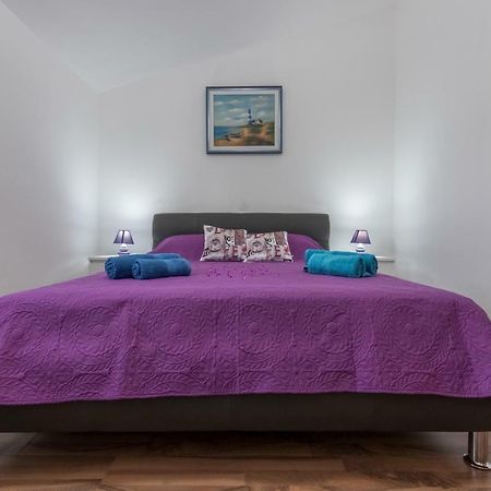 Apartment Alice Pula Buitenkant foto