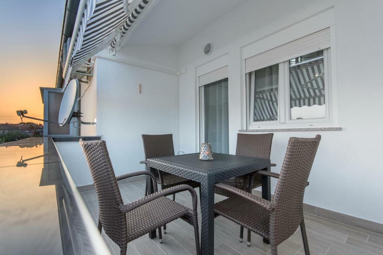 Apartment Alice Pula Buitenkant foto